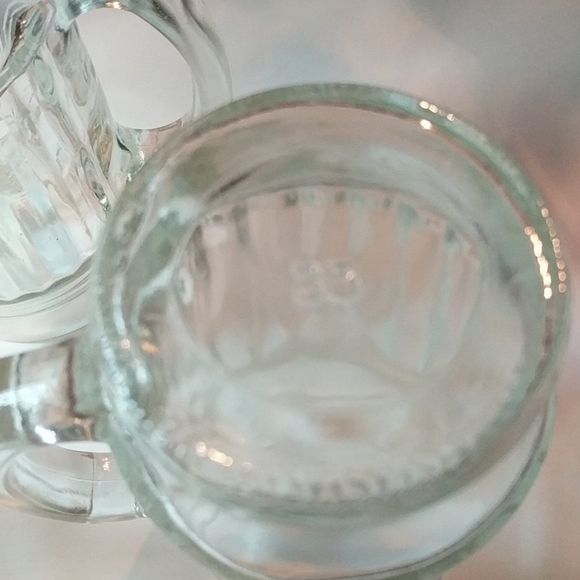 Bundle of 3 Vintage Glass Mugs - Picture 6 of 9